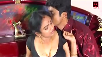 Istri Desi Yang Menggoda Dan Penuh Gairah