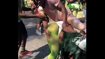 Suami Ikut Bergabung Dalam Lingkaran Ranjang Istrinya