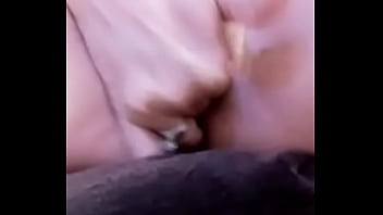 Perempuan Jalang Itu Mengirimiku Video Meminta Dikentut