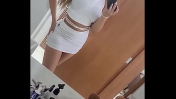 Bolivian Mimi Siap Pesta Tanpa Celana Dalam, Siap Menggoda Dan Merangsang