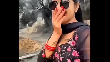 Bhabhi Desi Melon Naik Turun