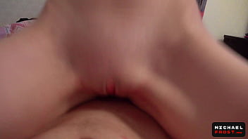 Terpaksa Aku Harus Menggauli Saudara Tiriku Sendiri