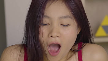 Tak Tahan Lagi, Aku Harus Mengeluarkannya Sekarang