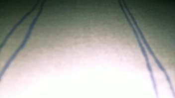 Tolong Isi Pantatku Sampai Penuh