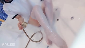 Gadis Tionghoa Seksi Yang Menggoda