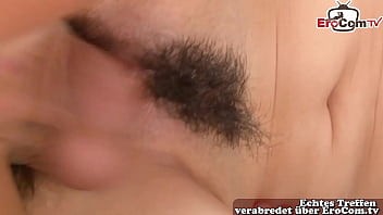 Gadis Tionghoa Mungil Digilir Dan Ditumpahi Sperma Di Dalam Memek Remaja Berbulu Lebat