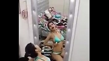 Gadis India Seksi Di Dubai, Hubungi 971521688502 Untuk Kenikmatan Tak Terlupakan