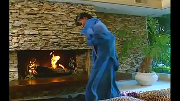 Permainan Panas Ebony Dan Asia Di Ruang Tamu