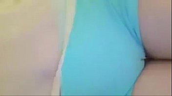 Gadis Korea Seksi Memamerkan Tubuh Panasnya Di Musicmall