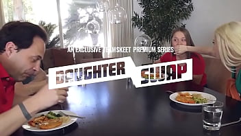 Ibu Tiri Jadi Tangan Kanan Dan Penghibur Anak Tirinya Setelah Kecelakaan