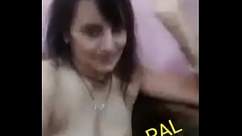 Pacar Desi Yang Menggoda