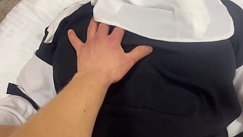 Pelayan Hotel Arab Menggoda Tamu Dengan Memeknya Yang Sempit Di Dalam Kamar