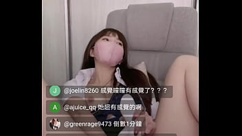 Ol Kantor Yang Kesepian Usai Jam Kerja, Menggunakan Mainan Untuk Melampiaskan Hasratnya Yang Membara