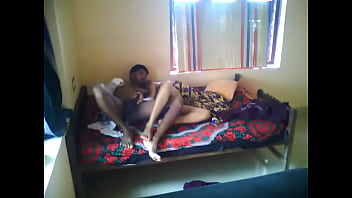 Pasangan Desi, Remaja Seksi Yang Menggoda