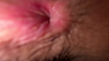 Gadis Remaja Mengalami Orgasme Perdana Yang Luar Biasa Saat Bercinta Dengan Kakak Tiri!