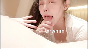 跪求深喉猛操，骚货欠干求虐高标准服务