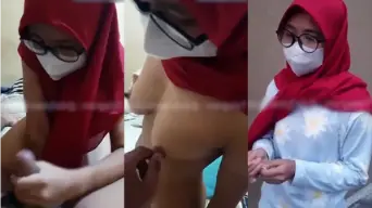 Gadis Berhijab Siap Melayani Nafsumu Yang Membara