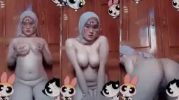 Rayud Berhijab Pengen Ditembak Dari Belakang