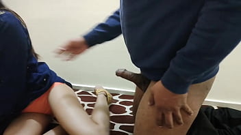 Kakak Tiriku Yang Seksi Mengajarkanku Cara Bercinta Dengan Suara Menggoda Dalam Bahasa Hindi