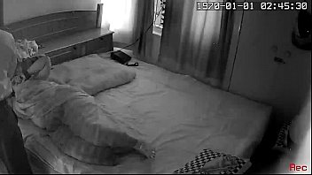 Istri Tua Buddha Digoyang Ganas Dalam Adegan Mesum Desi