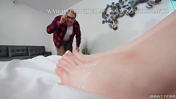 Pijat Plus Layanan Spesial Dari Kaki Mulus Melody Marks, Full Video Di Zzfull.com/tjo