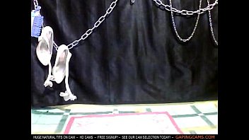 Cewek Asia Live Cam Payudara Besar Di Olesi Minyak Dan Dihisap Bagian 1