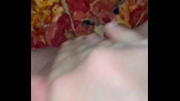 Putri Arab Yang Nakal Menggoda Di Los Angeles: Remaja Mesum Main Pizza, Cokelat, Es Krim, Persik, Dan Keju Untuk Masturbasi Liar