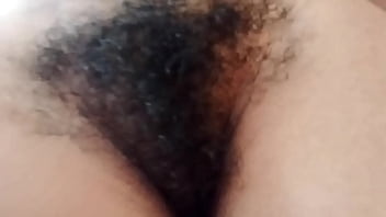 Gadis India Seksi Dengan Memek Indah Di Dalam Ruangan