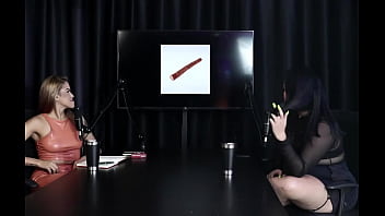 Ibu Yang Dihormati Awalnya Membuat Konten Bernilai Dengan Foto Memek Dan Wortelnya Yang Menggoda – Pri Melancia (sheer/red)