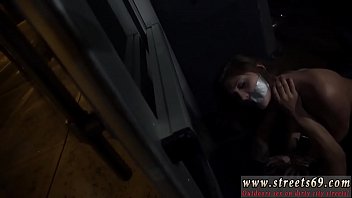 Pemandangan Panas Remaja Dan Wanita Dewasa Bersama Dalam Film Porno Korea Dengan Mata Yang Menggoda