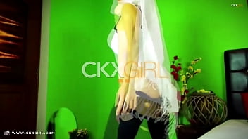 Gadis Arab Muslim Menggoda Di Webcam Dengan Legging Dan Pantyhose Yang Membuat Nafsu Bergolak