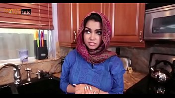 Arab Muslim Tampan Digerogoti Pria Hingga Meraung-raung