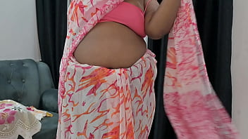 Payudara Panas Bhabhi India Yang Menggoda