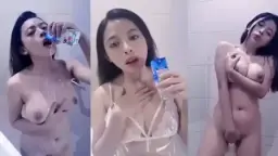 Mandi Susu Miera, Konten Eksklusif Onlyfans Yang Bikin Ketagihan