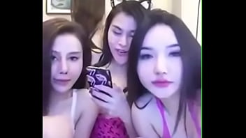 Gadis Tionghoa Seksi Yang Menggairahkan