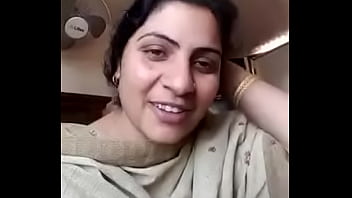 Istri Desi Yang Menggoda Dan Penuh Gairah