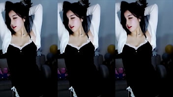 Cô Nàng Trung Quốc Uốn éo Quyến Rũ Với điệu Nhảy Sung Nóng Bỏng