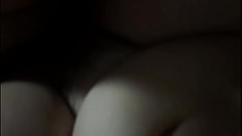 Gadis Tionghoa Yang Mengerang Penuh Nafsu