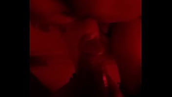 Goyang Anjing Dengan Memek Basah Milf China Berboots Di London