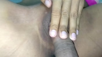 Teman Arabku Mengajakku Bercinta Di Kamar Hotel