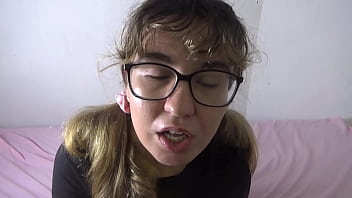 Lubangku Siap Kau Penuhi, Ayah Tiriku