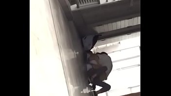 华师走廊激情碰撞,欲火难耐的缠绵之夜