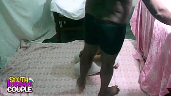 Swathi India Mengisap Penis Dan Menelan Sperma