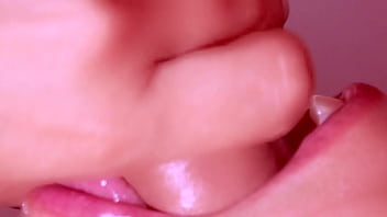 Adik Tiri Jepang, Ngentot Mulut Tanpa Sensor