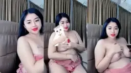 Meychen Bikin Heboh Di Bigo Dengan Payudara Besar Dan Seksi