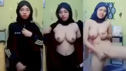 Ukhti Berjilbab Hitam Bikin Konten Telanjang