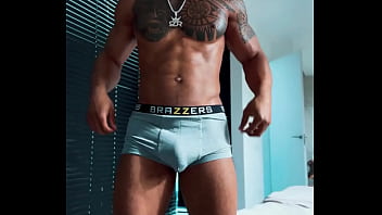 Kau Pasti Tahu Apa Yang Terjadi Di Brazzers, Kan?