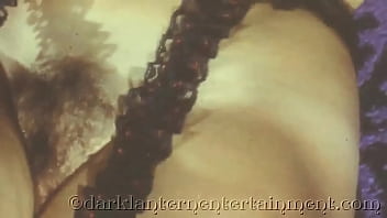 Kartu Pos Sensual Dari Ibu Tiriku