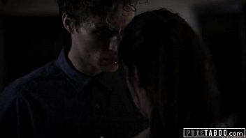 Kakak Tiri Tak Puas, Isi Adik Tiri Lagi Dengan Sperma Panas