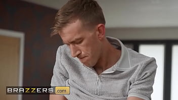 Danny D Memulai Paginya Dengan Menggila Di Celah Basah Elisa Calvi Setelah Rayuan Mesra Di Pagi Hari